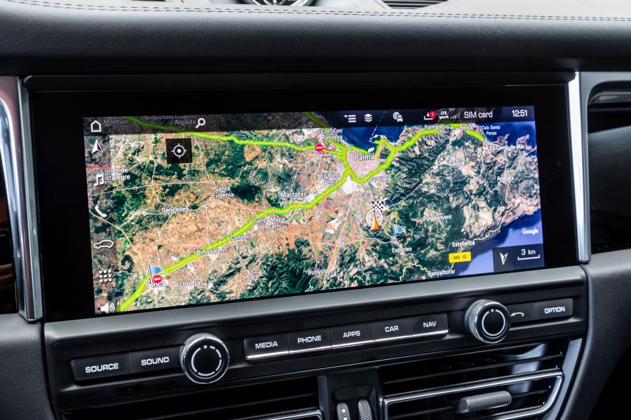 Детали интерьера Porsche Macan S (95B) 2018 года  (WW) (фото 67 из 235)